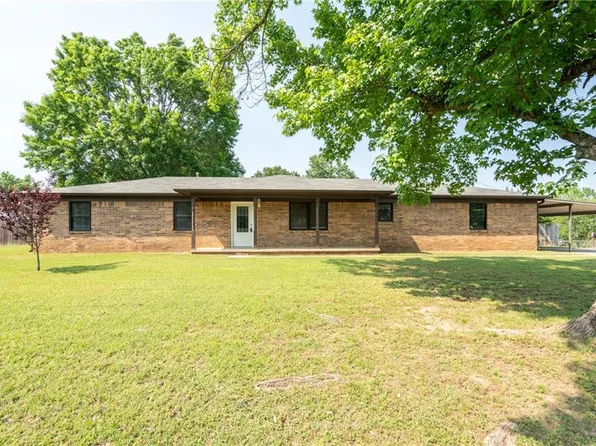 9101 Howard Hill Rd, Fort Smith, AR 72916