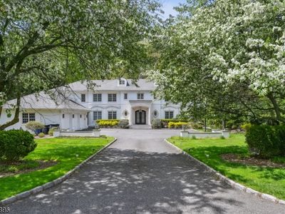 7 Taylor Rd, Short Hills, NJ, 07078