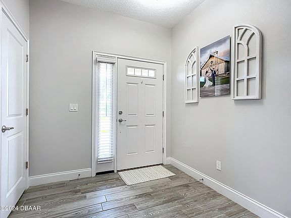 3rd image of 3408 Medici Blvd