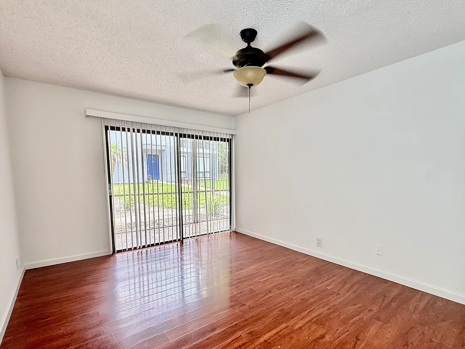 20 Sheoah Blvd — Photo 2