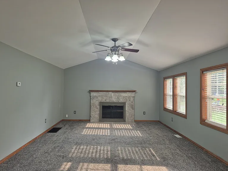 2502 Union St — Photo 6