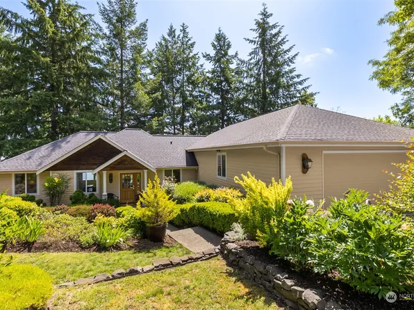 7542 Manzanita Drive NW, Olympia, WA 98502