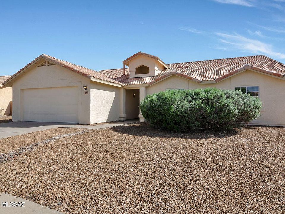 1st image of 9766 E Paseo