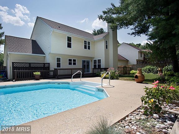 3rd image of 6 Hunting Horn Cir