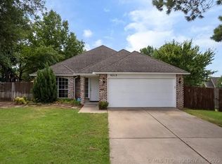 9212 E 88th Pl, Tulsa, OK 74133