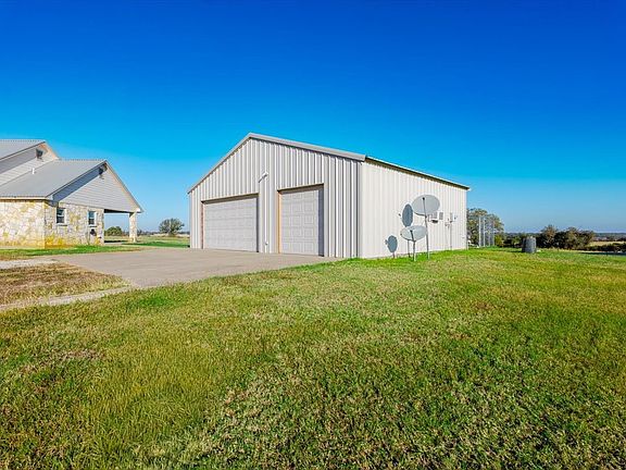 3rd image of 8500 Nix Rd