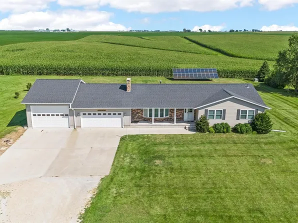 2061 Highway 130, Bennett, IA 52721