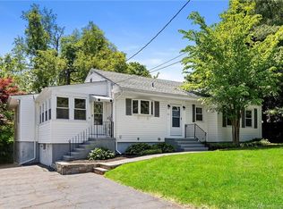 66 Bolton St, Hamden, CT 06518