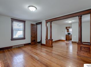 1116 S 23rd St, Lincoln, NE 68502