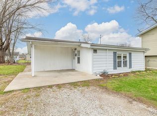 518 B St, Bethalto, IL 62010