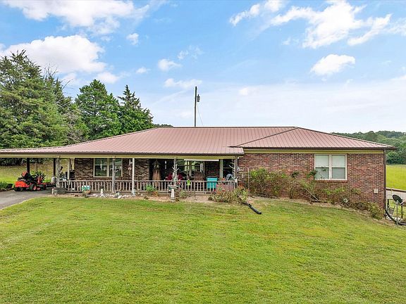 2nd image of 6265 Panther Creek Rd