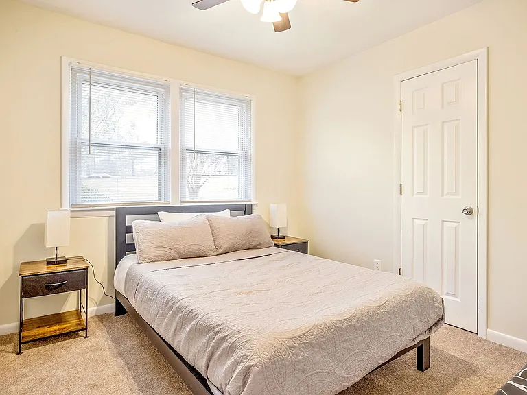 6132 Dandy Loop Rd — Photo 21