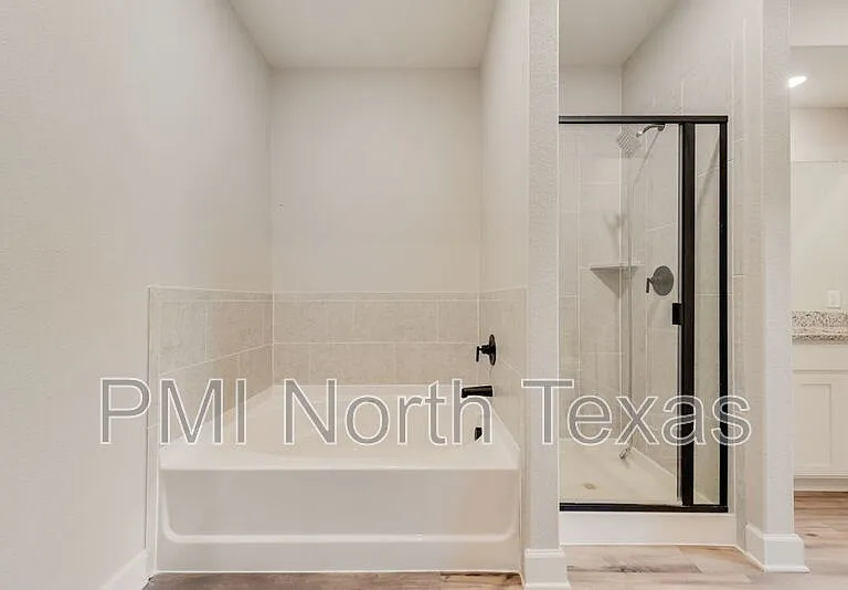 804 Calhoun Dr — Photo 14