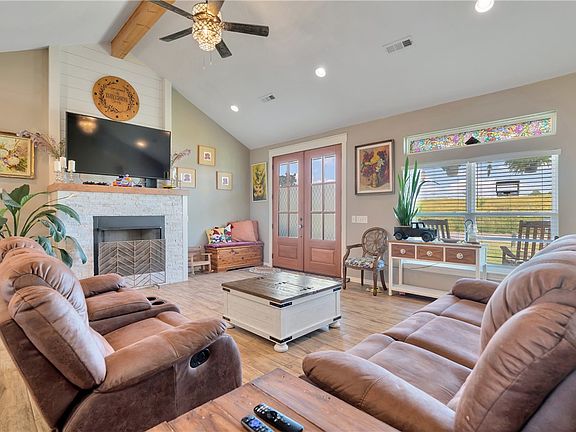 4th image of 112 Madison St #7356