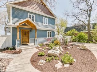 8727 Lakeshore Dr, Pleasant Prairie, WI 53158