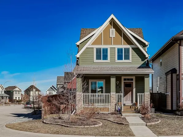 228 W Mahogany Grv SE, Calgary, AB T3M 1W8