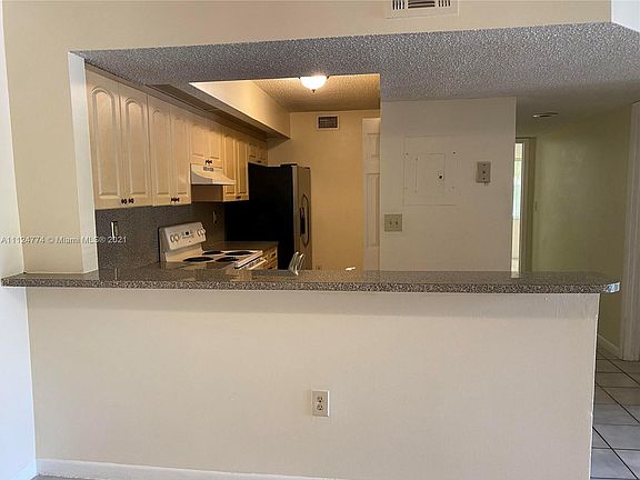 4th image of 8620 SW 212th St APT 203