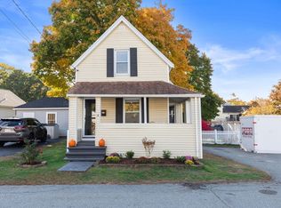 8 Elm St, Reading, MA 01867
