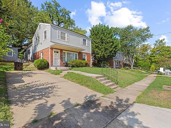 2nd image of 6607 Stockton Ln
