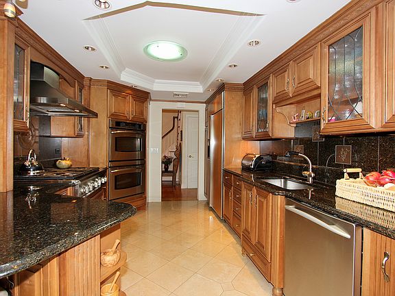 3rd image of 2385 Bunny Ln