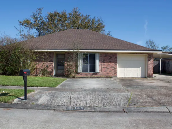 1411 Levee Dr, Houma, LA 70360