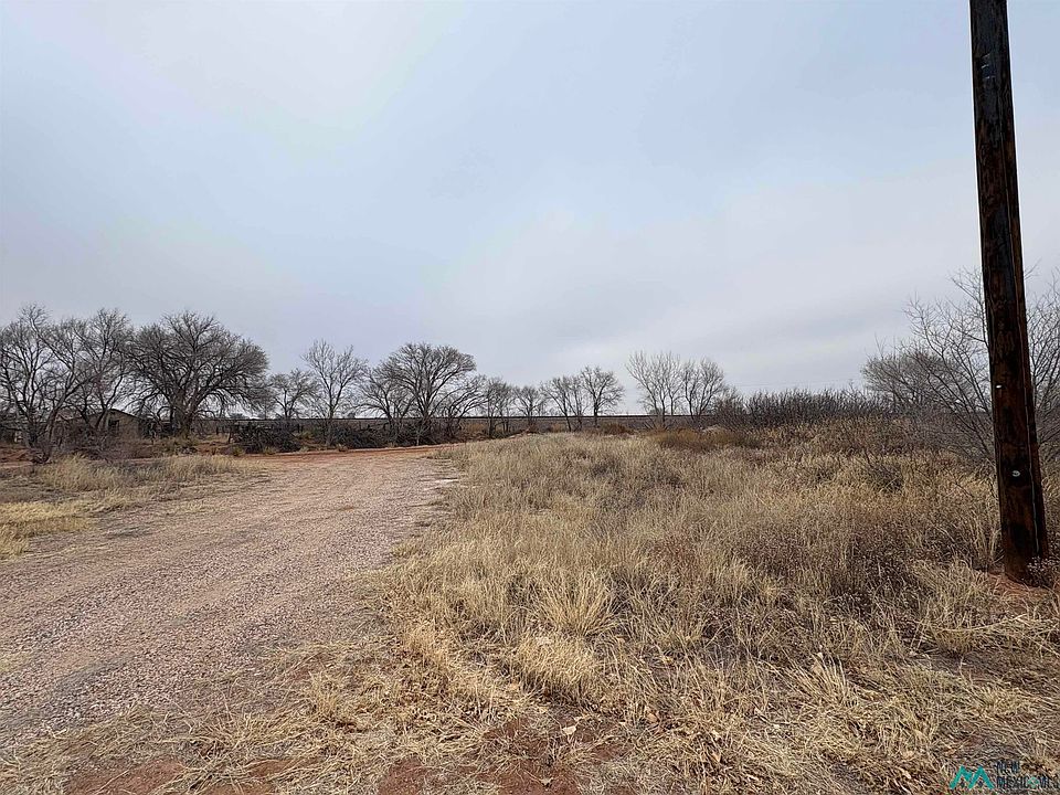 1st image of 1 E Avenue C