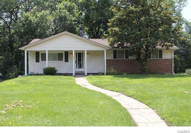 1st image of 87 Grand Circle Dr