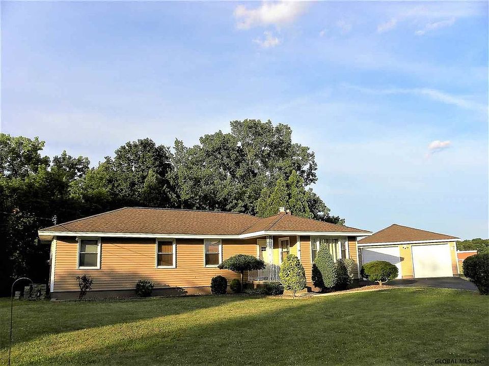 1st image of 14 Clemente Ln