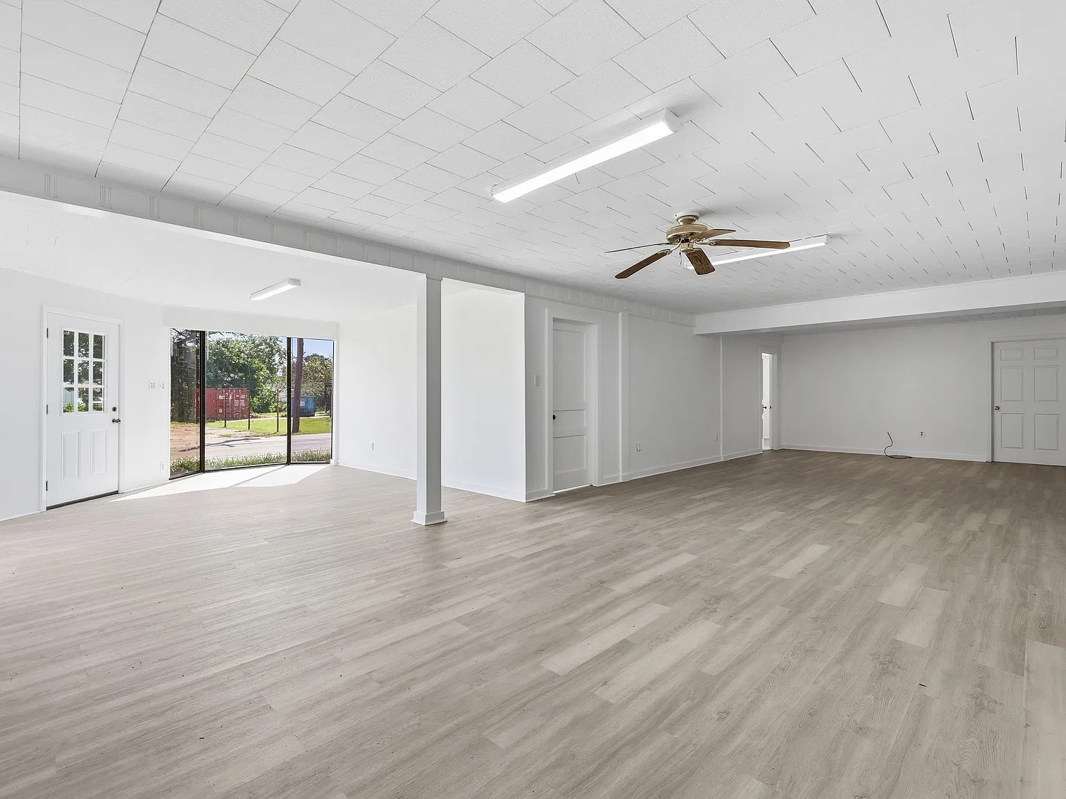 3 bed, 1925 sqft, $1,800 — Photo 2