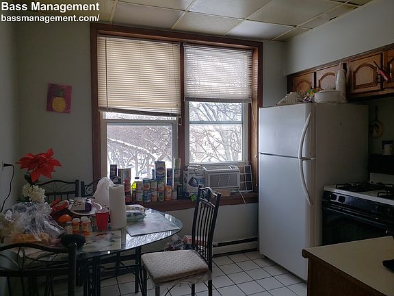 4th image of 4808 N Christiana Ave #3E