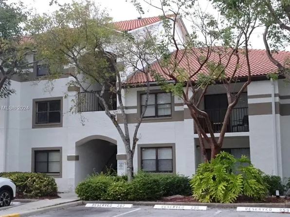 650 S Park Rd #135, Hollywood, FL 33021