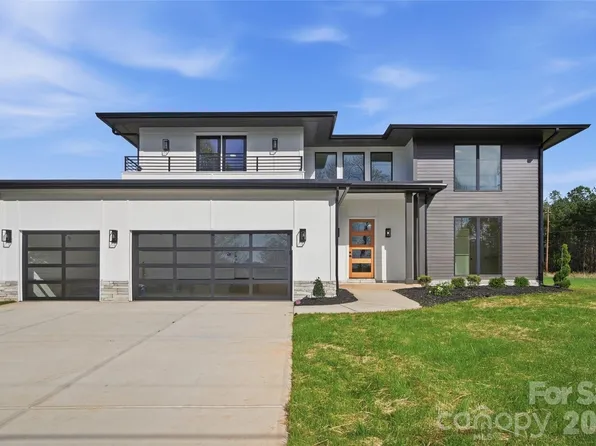 106 Quail Ridge Dr, Mooresville, NC 28117