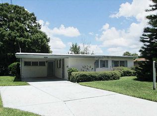 1624 Canal Ct, Tavares, FL 32778