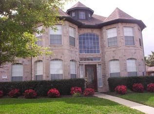 2539 Acadiana Ln, Seabrook, TX 77586