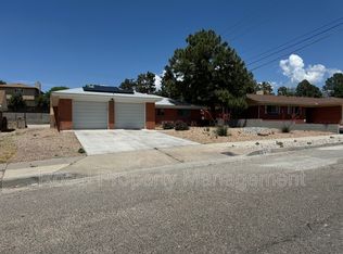 8509 Las Camas Rd NE, Albuquerque, NM 87111