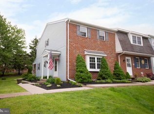 142 Hopewell Ln, Telford, PA 18969