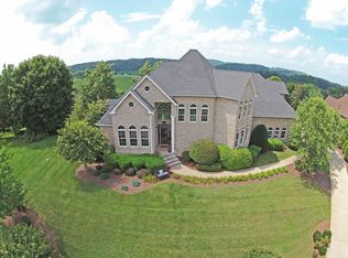 116 Chestnut Ridge Dr, Jonesborough, TN 37659