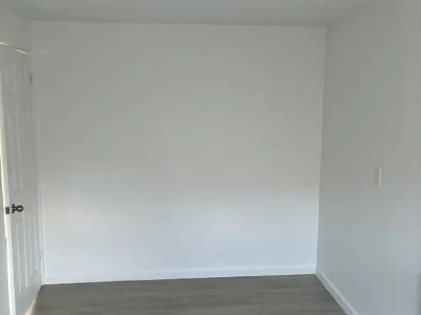 323 Smith Way, Pittsburgh, PA 15211