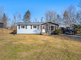 20 Montery Dr, Colchester, NS B2N 5S4