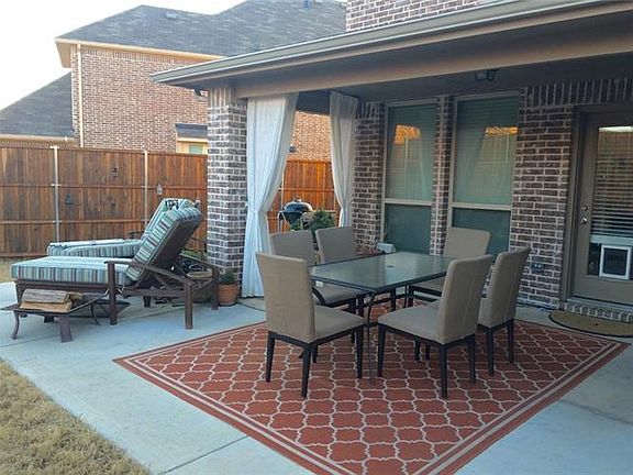 5th image of 11822 Gonzales Dr