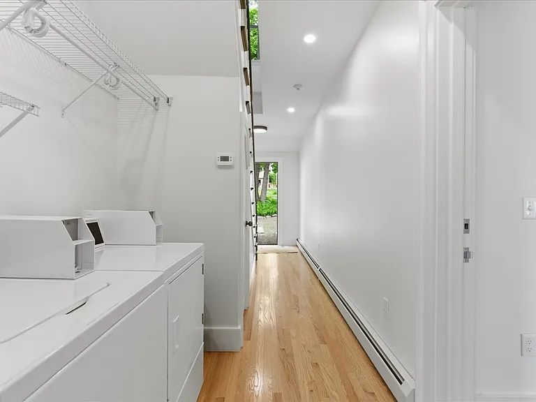 16 Central St #1 — Photo 24