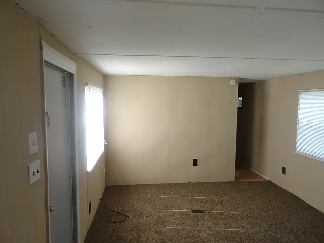 209A McQueen St — Photo 8