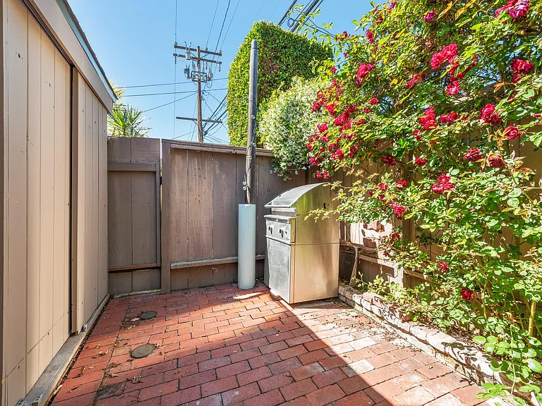 Side patio #1