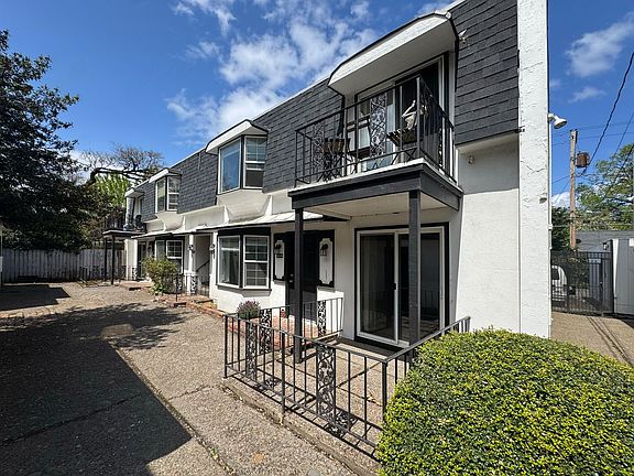 2nd image of 1101 W 6th Ave #1115-C