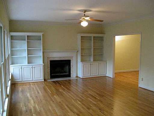 2nd image of 191 Shyrewood Dr