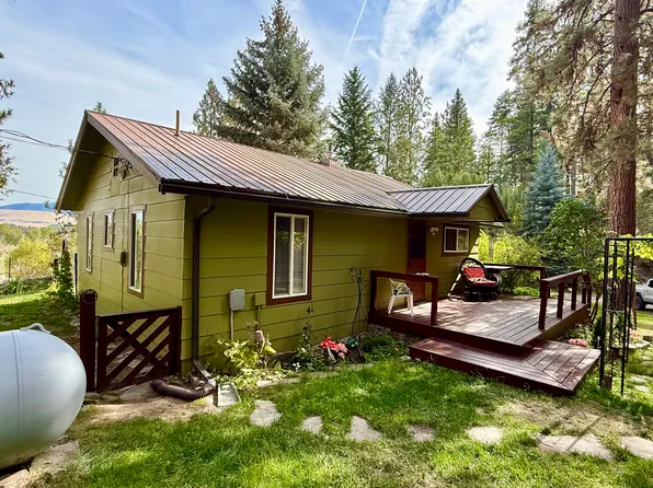 251 W River Rd, Plains, MT 59859