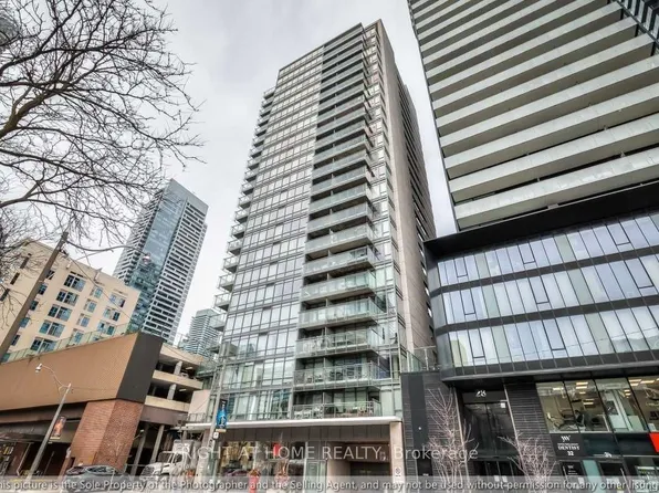 22 Wellesley St E, Toronto, ON