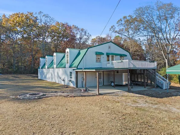 958 E Ridgewood Rd, Jasper, AL 35504