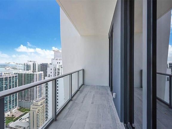 2nd image of 1010 Brickell Ave #4903