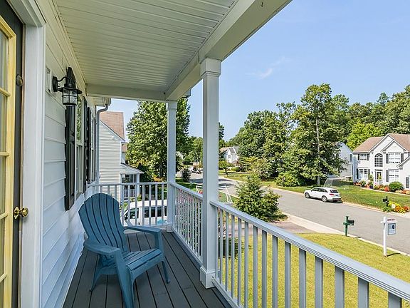 3rd image of 9067 Little Joselyn Dr